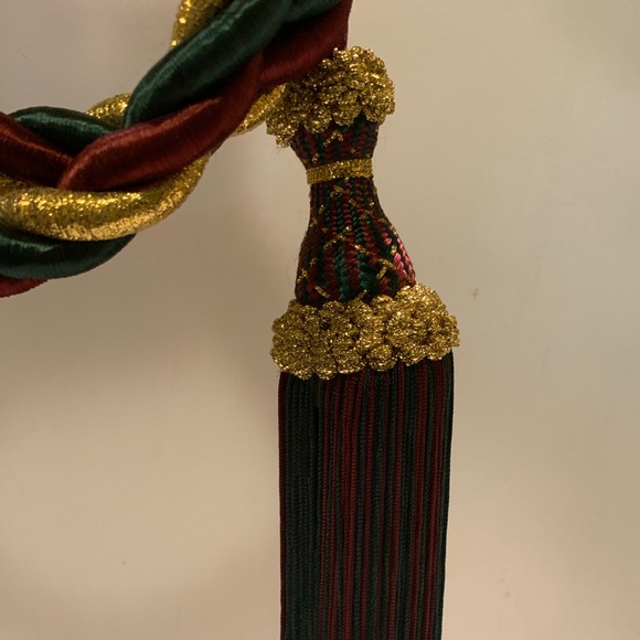 NWT DECORATIVE HOLIDAY ROPE GARLAND. - Picture 8 of 9